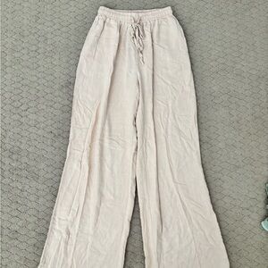 Amazon Essentials Cream Straight Leg Pants